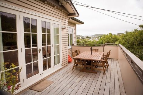 Photo of property in 4 Omar Street, Khandallah, Wellington, 6035