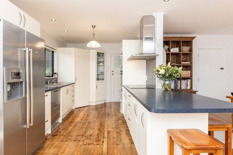 Photo of property in 10 Meeanee Quay, Westshore, Napier, 4110