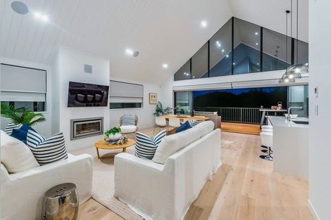 Photo of property in 42 Catalina Bay Drive, Hobsonville, Auckland, 0616