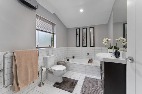 Photo of property in 61 Waterstone Avenue, Paraparaumu, 5032