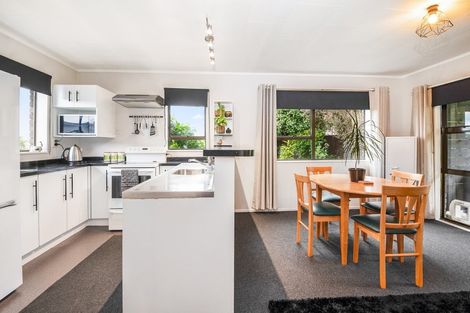 Photo of property in 31e Tumene Drive, Owhata, Rotorua, 3010