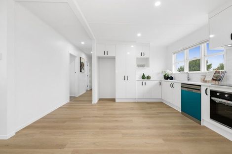 Photo of property in 18 Crown Crescent, Otara, Auckland, 2023