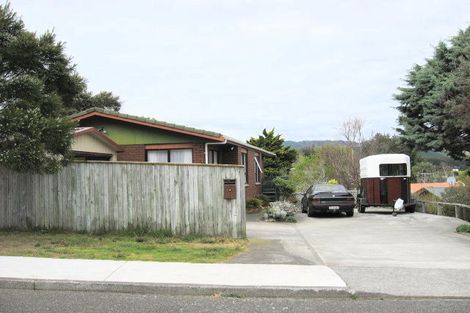 Photo of property in 6 Pitoitoi Street, Otaihanga, Paraparaumu, 5036