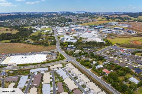 Photo of property in 99 Woodcocks Road, Warkworth, 0910