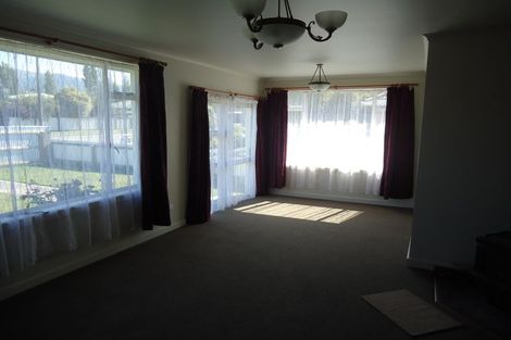 Photo of property in 52 Mill Road, Waimate, 7924