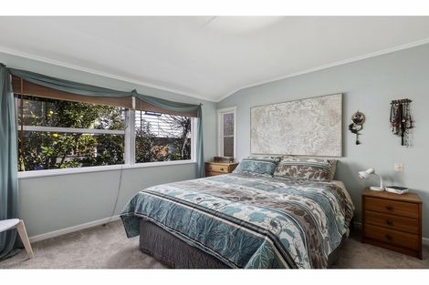 Photo of property in 941 Beach Road, Torbay, Auckland, 0630