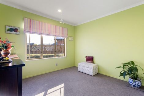 Photo of property in 13 Callum Court, Rototuna, Hamilton, 3210