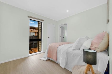 Photo of property in 3 Mimosa Place, Half Moon Bay, Auckland, 2012