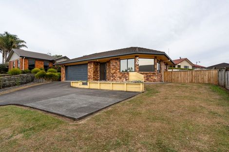 Photo of property in 50 Twickenham Place, Nawton, Hamilton, 3200