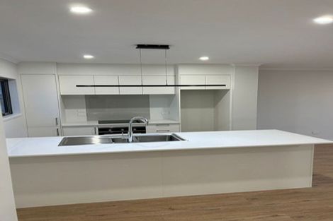 Photo of property in 15 Green Bamboo Road, Hobsonville, Auckland, 0616