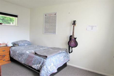 Photo of property in 5 Longfellow Street, Trentham, Upper Hutt, 5018