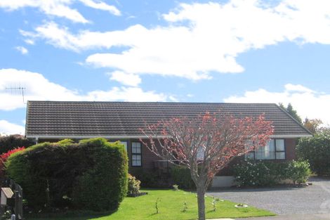 Photo of property in 3 Rihi Place, Nukuhau, Taupo, 3330