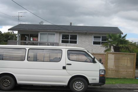 Photo of property in 5a Livingstone Street, Milford, Auckland, 0620