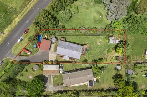 Photo of property in 32 Cemetery Road, Waiuku, 2123