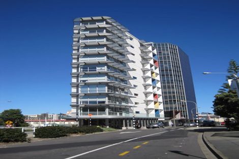 Photo of property in Summit Apartments, 2/184 Molesworth Street, Thorndon, Wellington, 6011