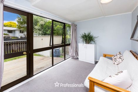 Photo of property in 2/6 Gemstone Drive, Birchville, Upper Hutt, 5018