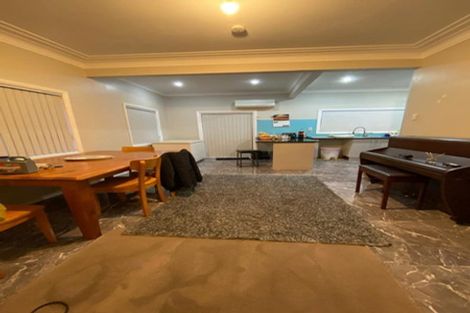 Photo of property in 8 Kimpton Road, Papatoetoe, Auckland, 2025