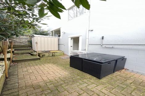 Photo of property in 3/57 Gladstone Road, Northcote, Auckland, 0627