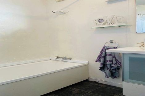 Photo of property in 9 Burton Avenue, Whanganui East, Whanganui, 4500