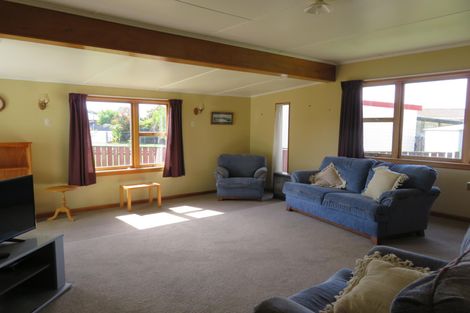 Photo of property in 22 Maude Street, Temuka, 7920