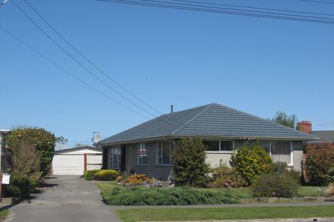 Photo of property in 76 Cotswold Avenue, Bishopdale, Christchurch, 8053