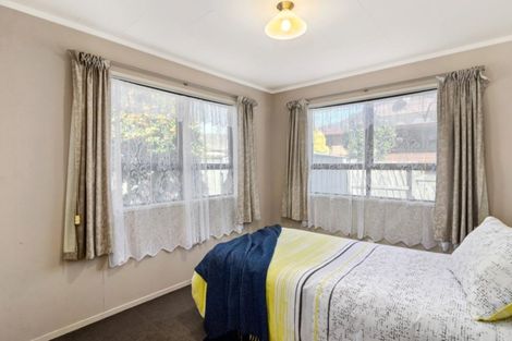 Photo of property in 17 Te Ana Place, Lynmore, Rotorua, 3010