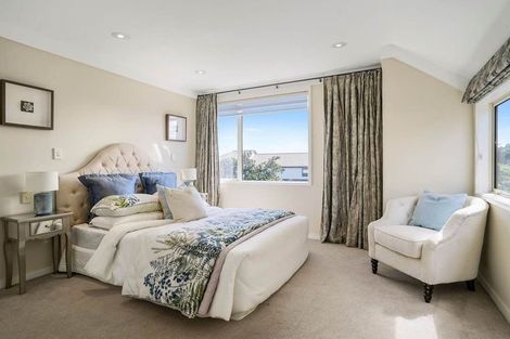 Photo of property in 2/57 Kitchener Road, Milford, Auckland, 0620
