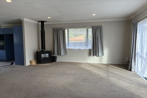 Photo of property in 48 Milan Drive, Glen Eden, Auckland, 0602