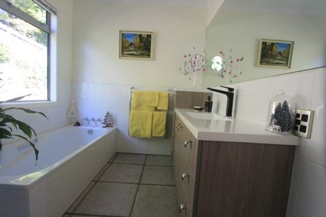 Photo of property in 22a Sutherland Road, Omarama, 9412