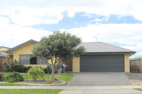 Photo of property in 25 Arabian Drive, Papamoa Beach, Papamoa, 3118