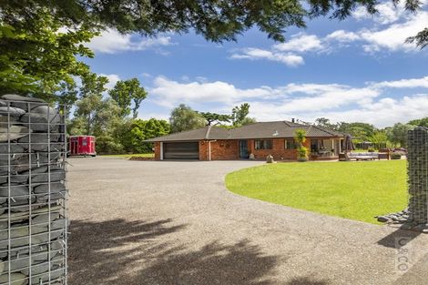 Photo of property in 16 Fletcher Road, Waimauku, 0881