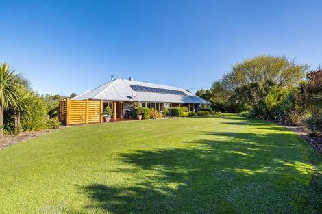 Photo of property in 49 Douglas Road, Amberley, 7410