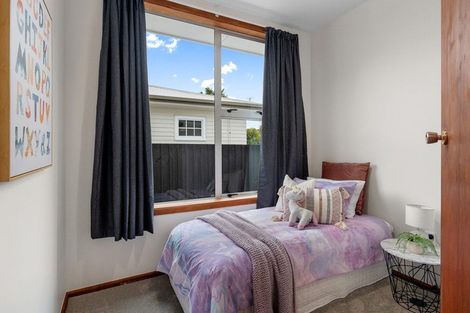 Photo of property in 19 Wyon Street, Linwood, Christchurch, 8062