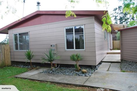 Photo of property in 15 Lee Place, Mangawhai Heads, Mangawhai, 0505