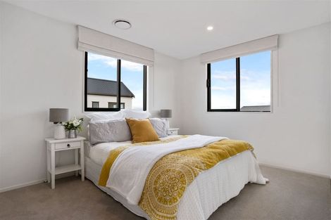 Photo of property in 1 Ocean Breeze Avenue, Hobsonville, Auckland, 0616