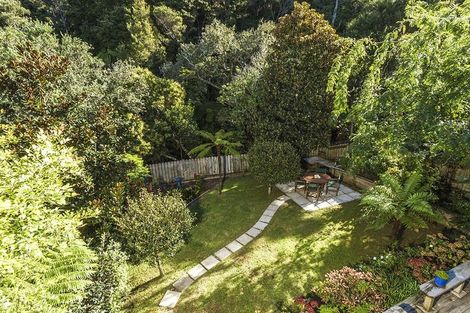 Photo of property in 19/19 Bush View Lane, Northcote Point, Auckland, 0627
