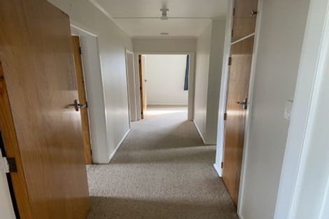 Photo of property in 19 Seddon Street, Carterton, 5713