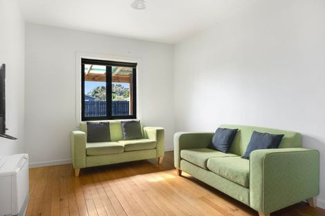 Photo of property in 5 Julian Road, Warea, New Plymouth, 4381