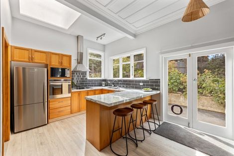 Photo of property in 59 Totara Street, Ravensbourne, Dunedin, 9022