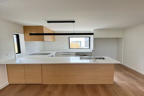 Photo of property in 121b Grove Road, Papakura, 2110