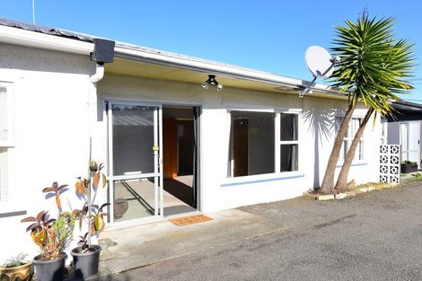 Photo of property in 2/90 Campbell Street, Whanganui, 4500