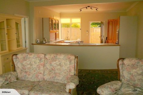 Photo of property in 19 The Crescent, Raumati South, Paraparaumu, 5032