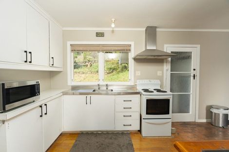 Photo of property in 53 Ogle Crescent, Te Kamo, Whangarei, 0112