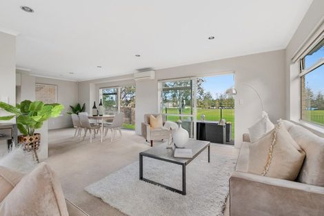 Photo of property in 10a Centreway Road, Orewa, 0931