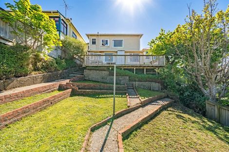 Photo of property in 7 Murray Street, Island Bay, Wellington, 6023
