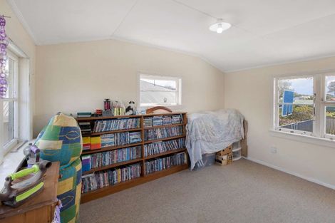 Photo of property in 73 Camberwell Road, Hawera, 4610