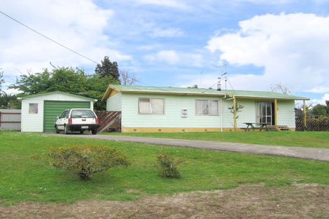 Photo of property in 6 Ngareta Road, Mourea, Rotorua, 3074