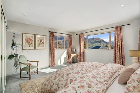 Photo of property in 4 Cherry Court, Wanaka, 9305