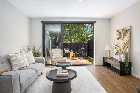 Photo of property in 22 Pearce Crescent, Taita, Lower Hutt, 5011