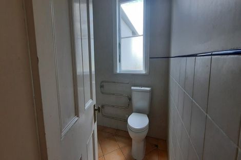 Photo of property in 377 Adelaide Road, Newtown, Wellington, 6021